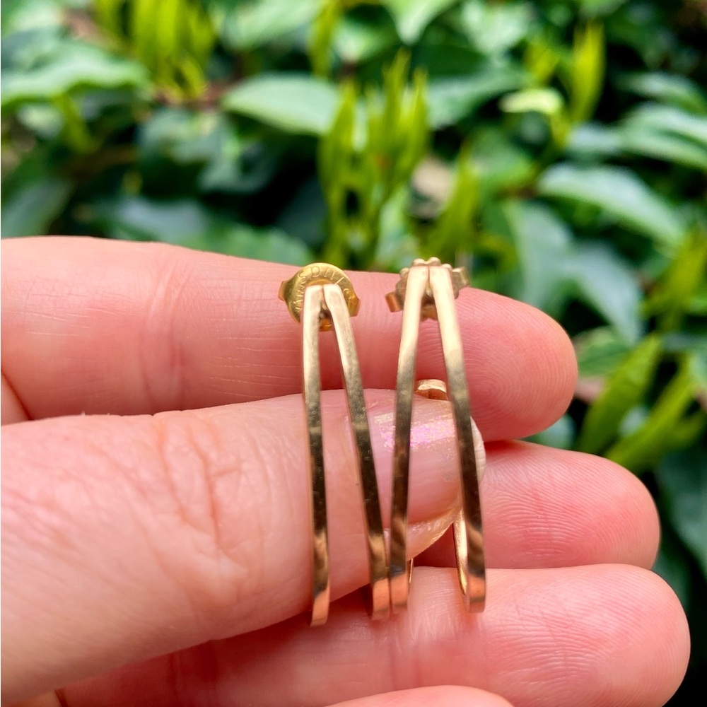 Vintage 14k gold hoop earrings- 6 grams of gold!